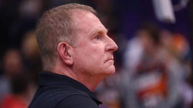 开云体育app-揭秘太阳老板丑闻(下):曾想用脱衣舞女郎勾引阿德